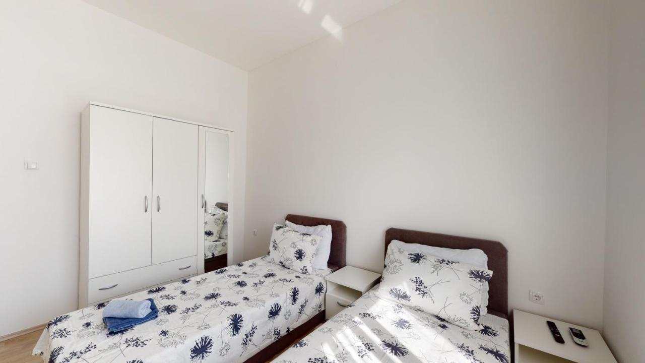Mima Apartments Рийека Екстериор снимка